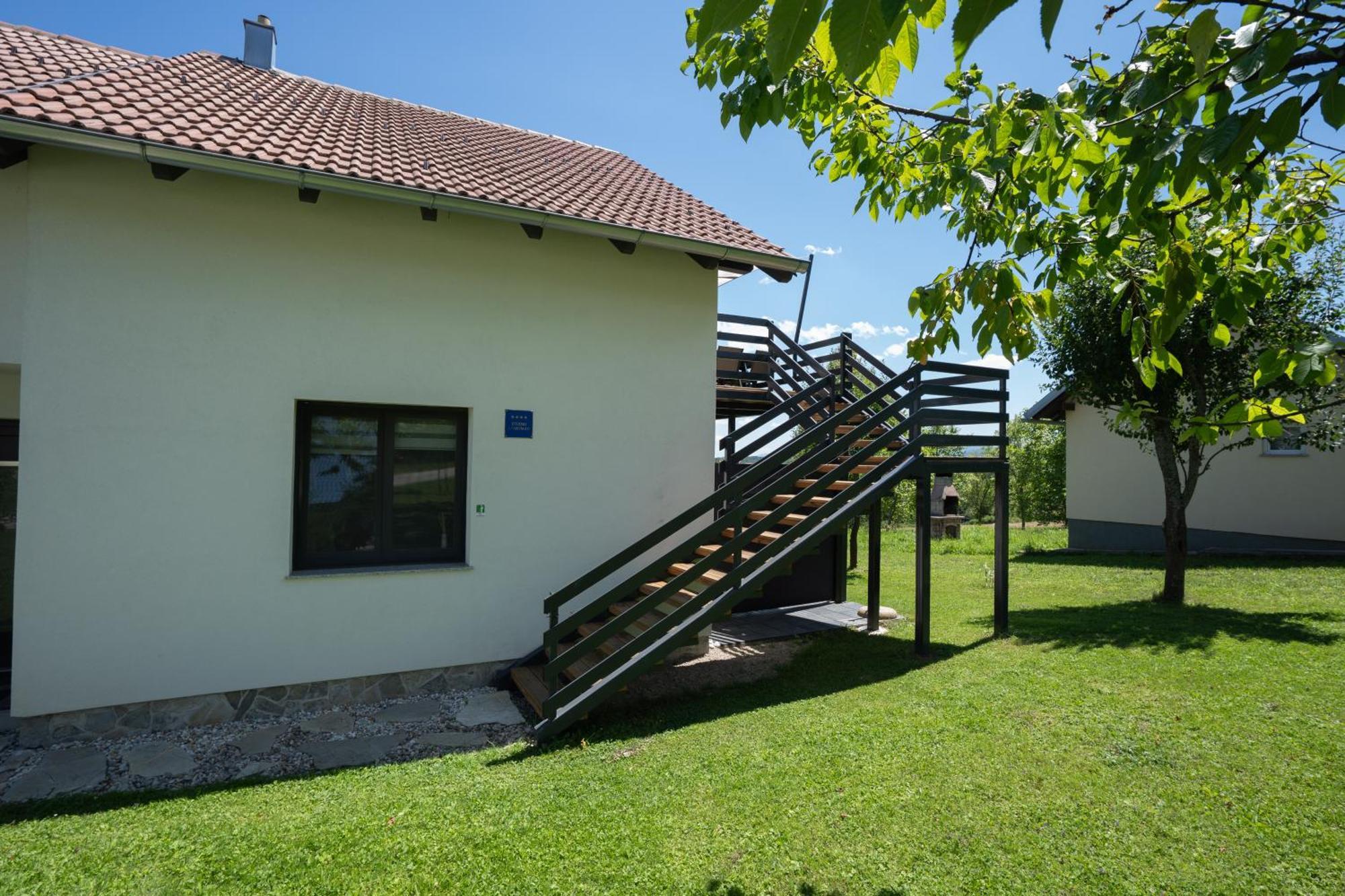 Lux Loft Spa Rakovica Exteriör bild